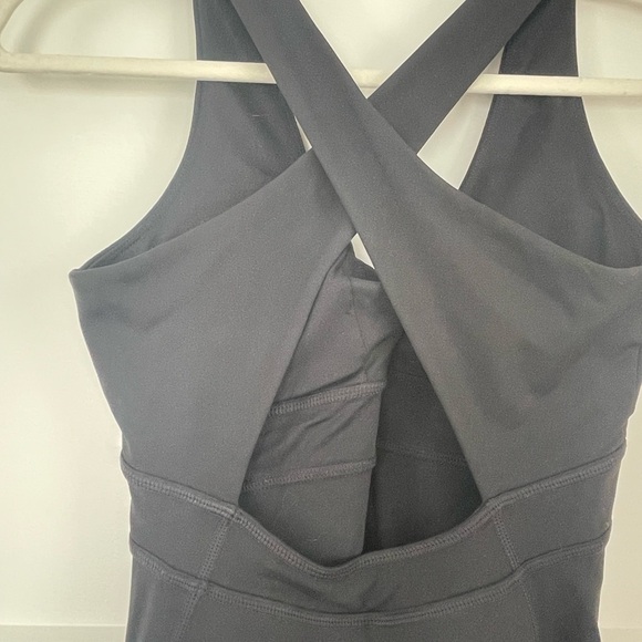 NWT Fabletics Twist Front Oasis Jumpsuit Black Workout One Piece - Picture 5 of 7